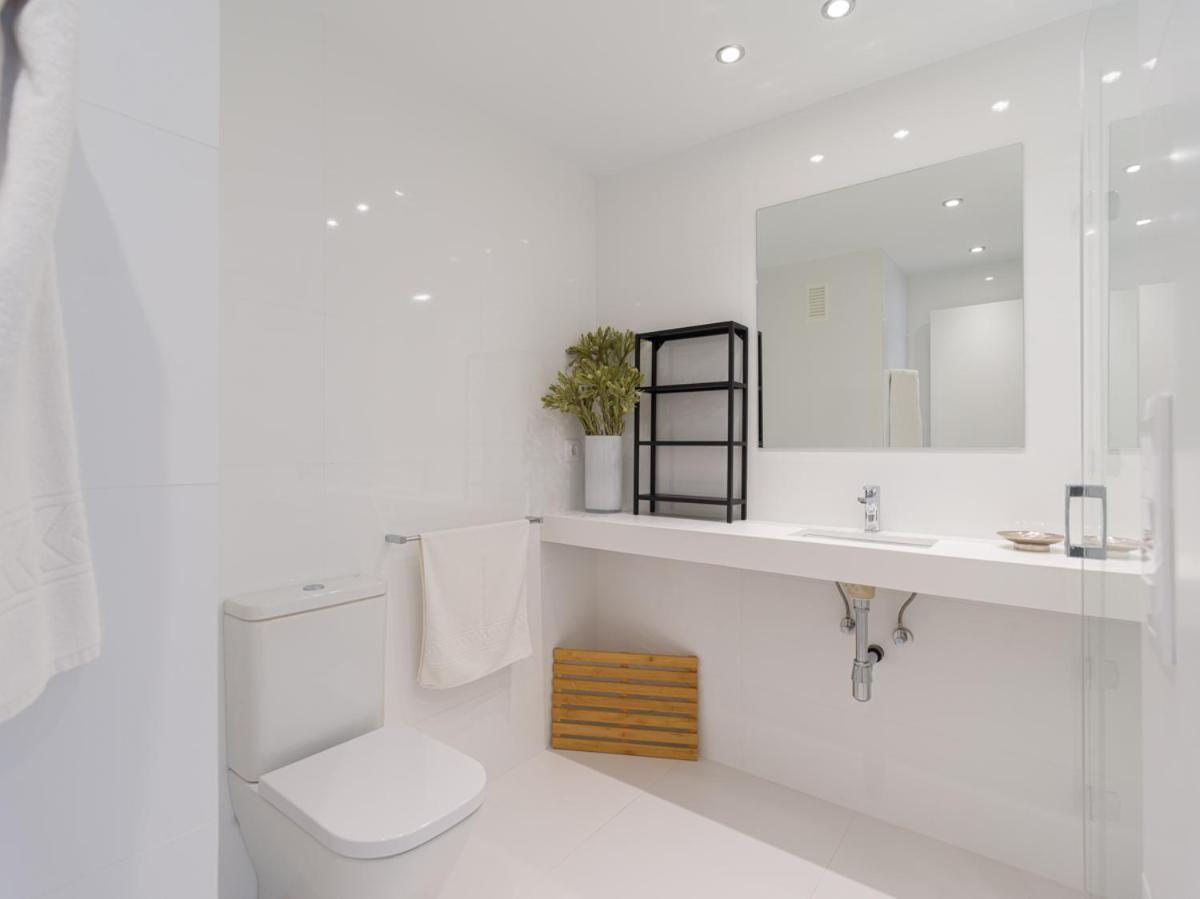 Luxury Bakus Canteras Beach Las Palmas de Gran Canaria Room photo